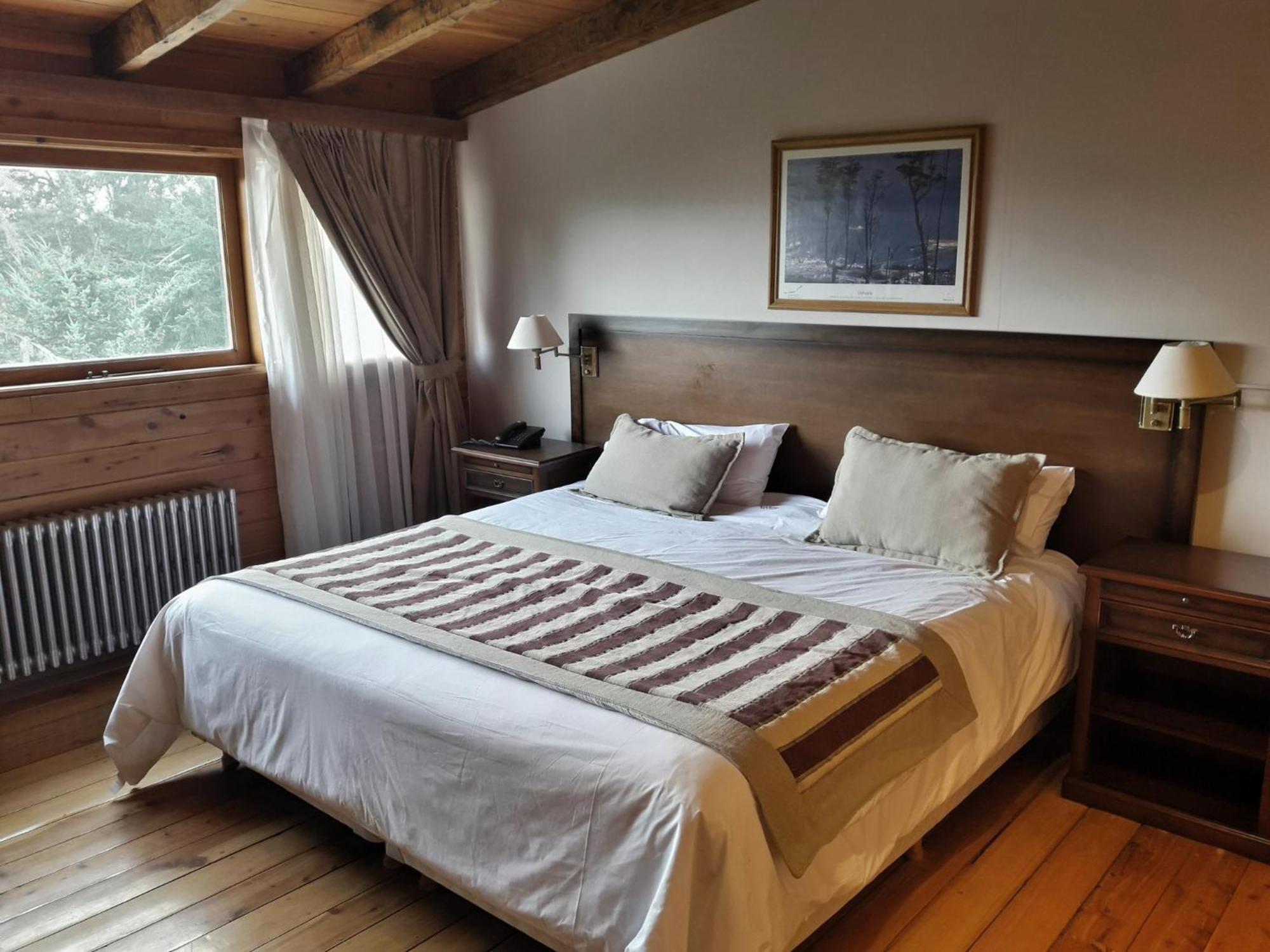 Ruca Kuyen Golf & Resort Villa La Angostura Room photo